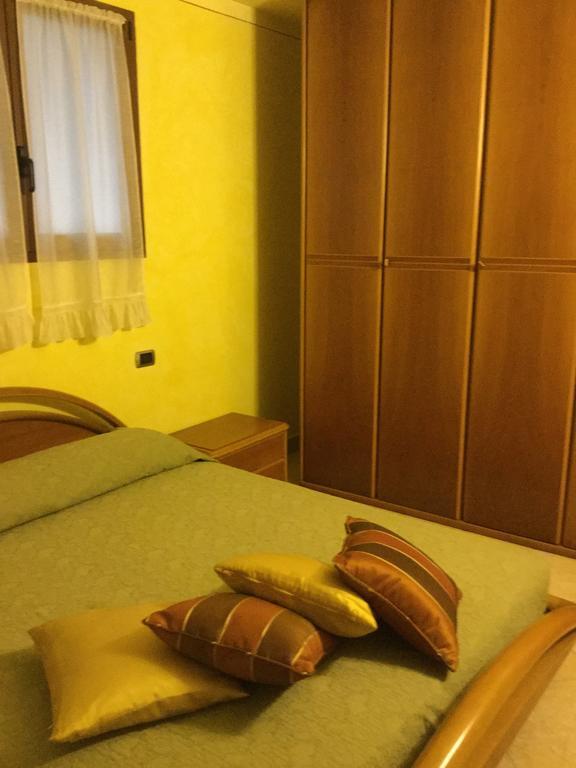 Casatragliulivi Villa มาโรเน ห้อง รูปภาพ
