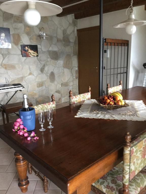 Casatragliulivi Villa มาโรเน ห้อง รูปภาพ