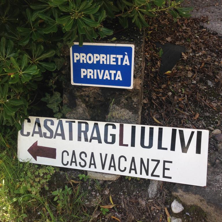 Casatragliulivi Villa มาโรเน ภายนอก รูปภาพ