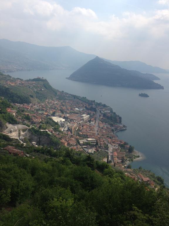 Casatragliulivi Villa มาโรเน ภายนอก รูปภาพ